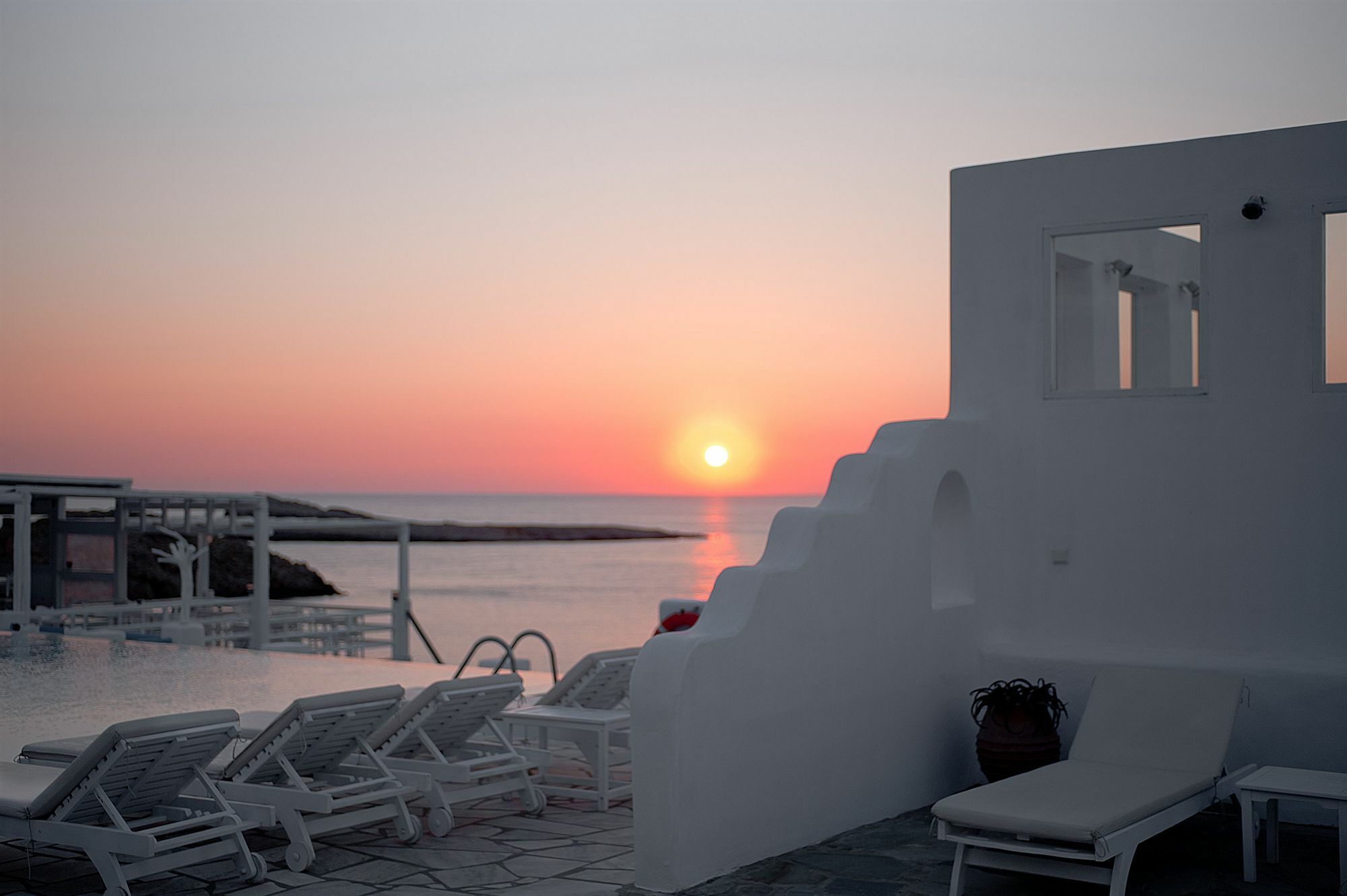 Mykonos Lolita, A Grecotel Resort To Live Mykonos Town Экстерьер фото